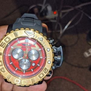 Meet your Posher, Derrick